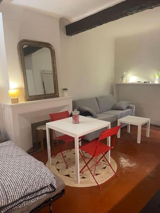Aix En Provence - Jolie Studio Apartment Aix-en-Provence Ngoại thất bức ảnh